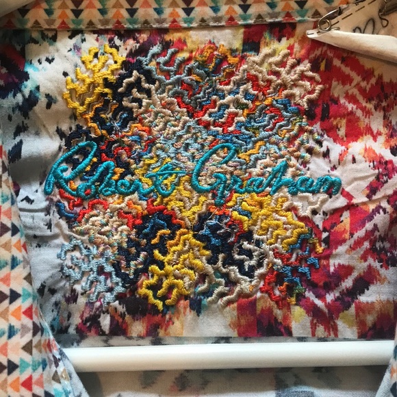 Robert Graham Button-Up - Picture 3 of 5